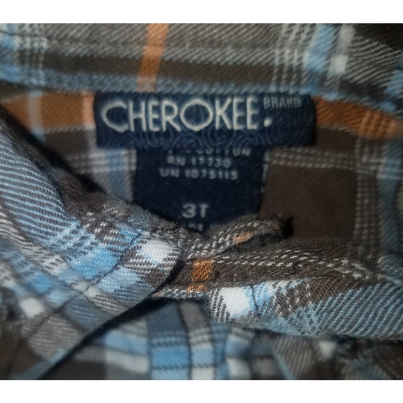 Size 3T Lot Long Sleeved Button Down Shirts - Picture 4 of 4